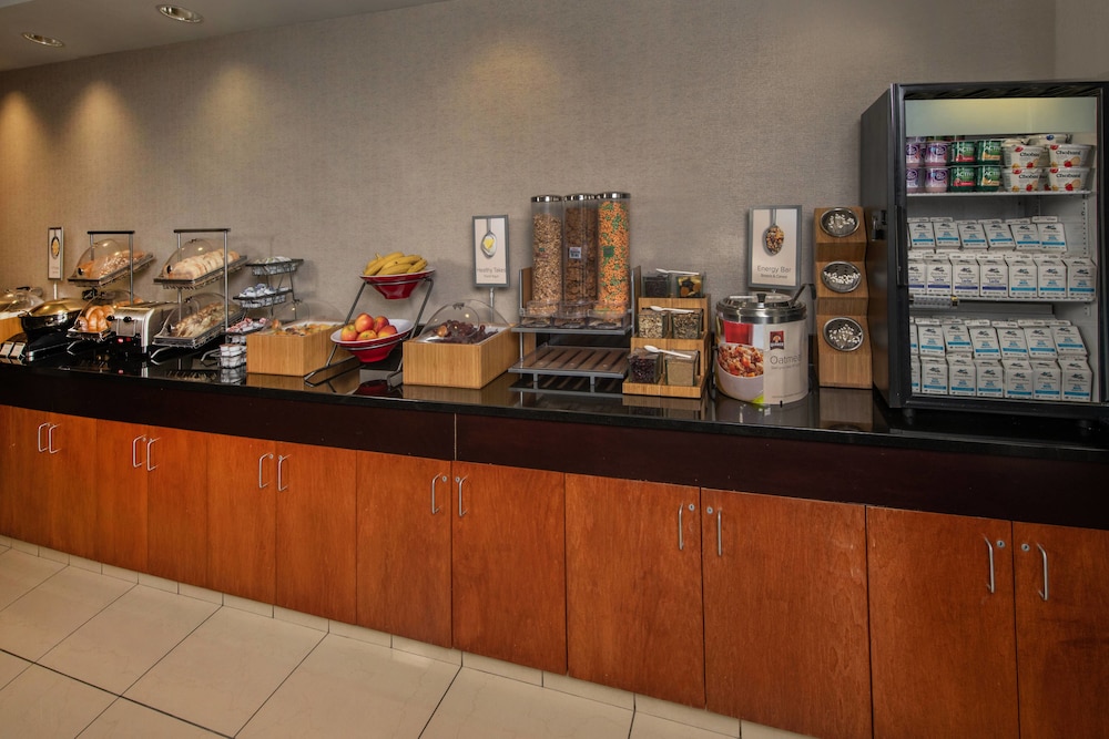 Fairfield Inn Suites Harrisonburg 22/26