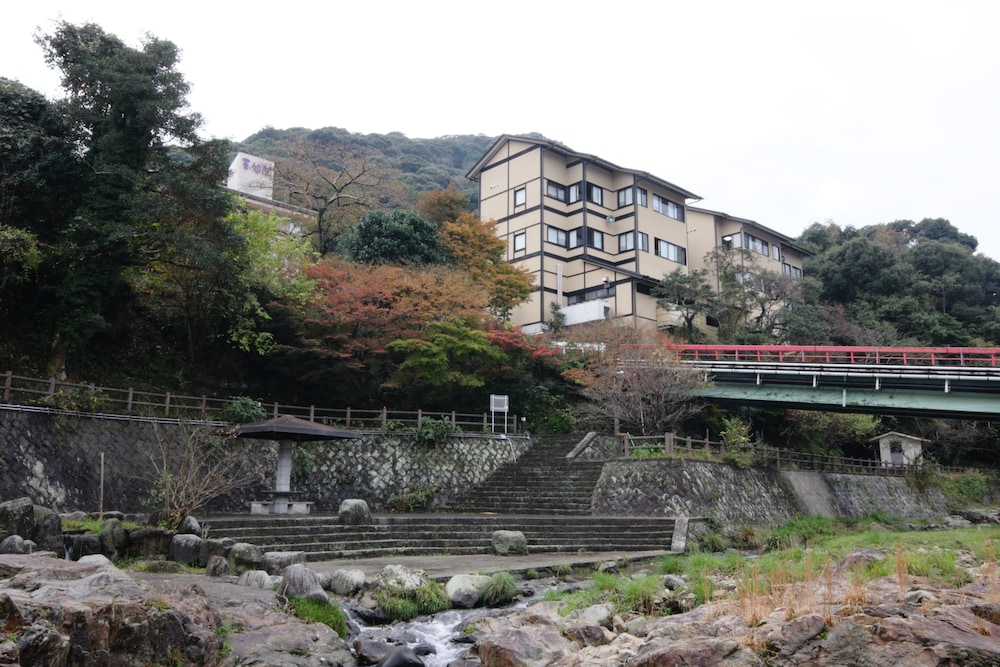 Gyokusenkaku 3/17