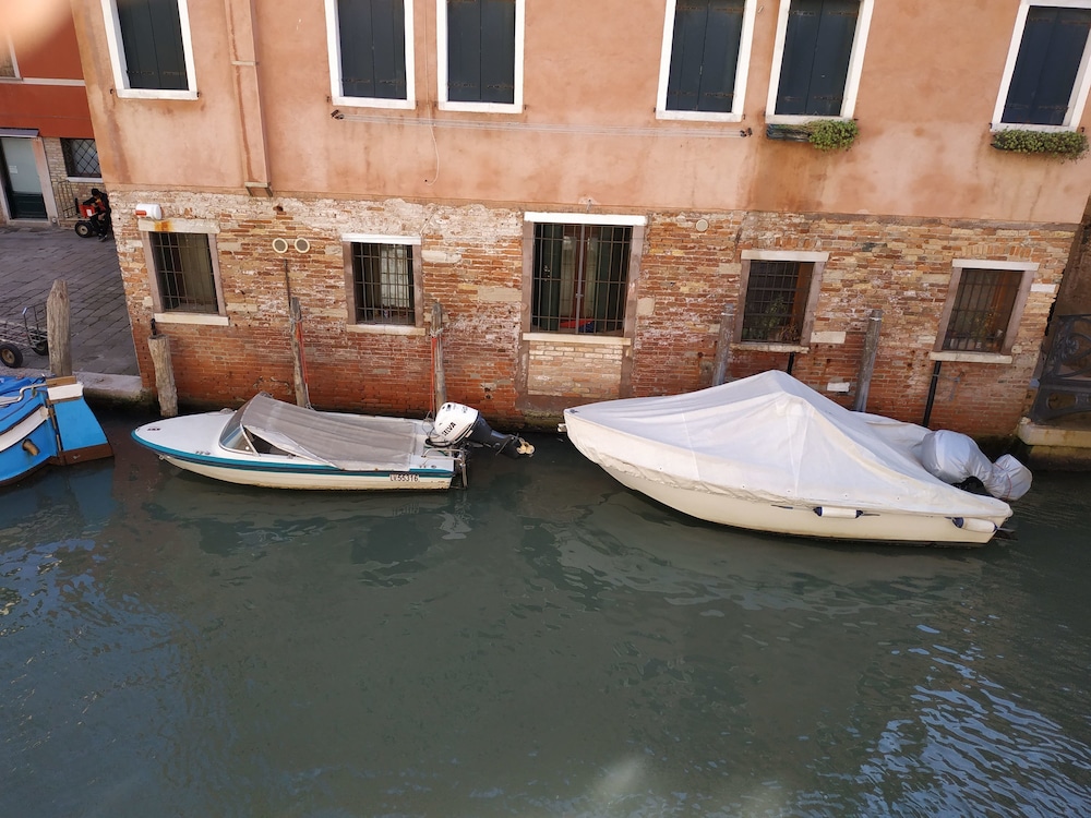 Locanda Acquavita 58/64