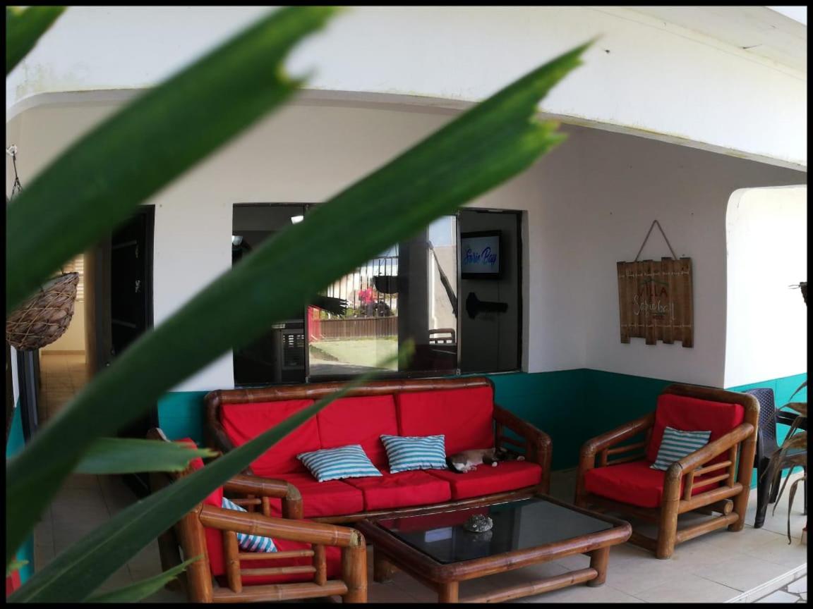 Villa Sarie Bay 14/23