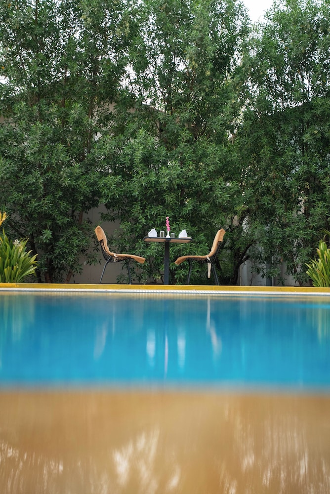 Bamboo Saa Mulberry Resort 51/55
