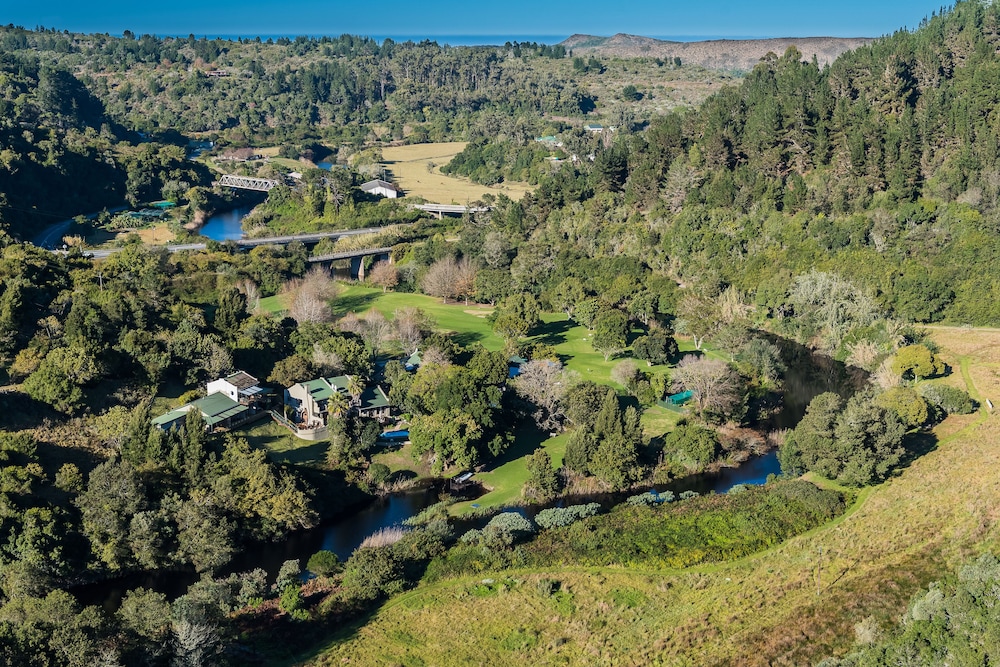 Blackwaters River Lodge 24/30