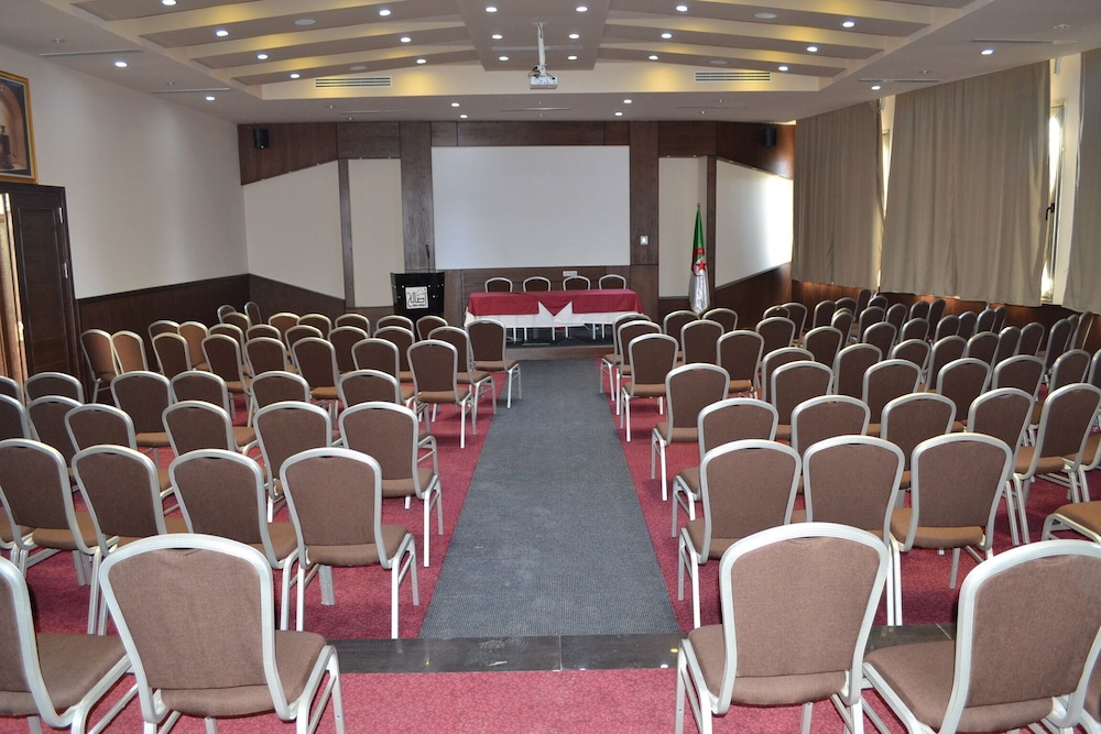 Assala Hotel Oran 38/48