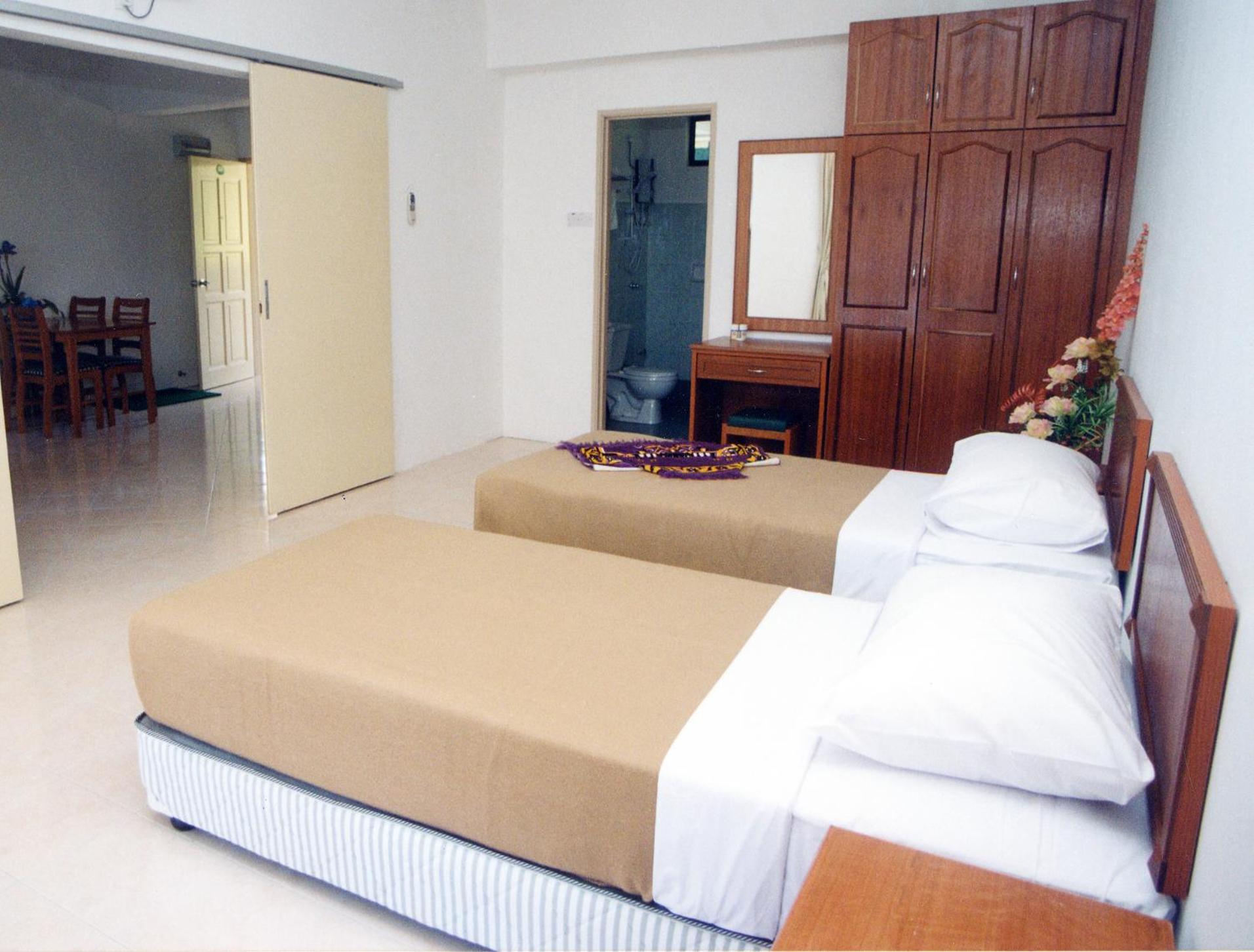 Marina Cove Resort 6/48