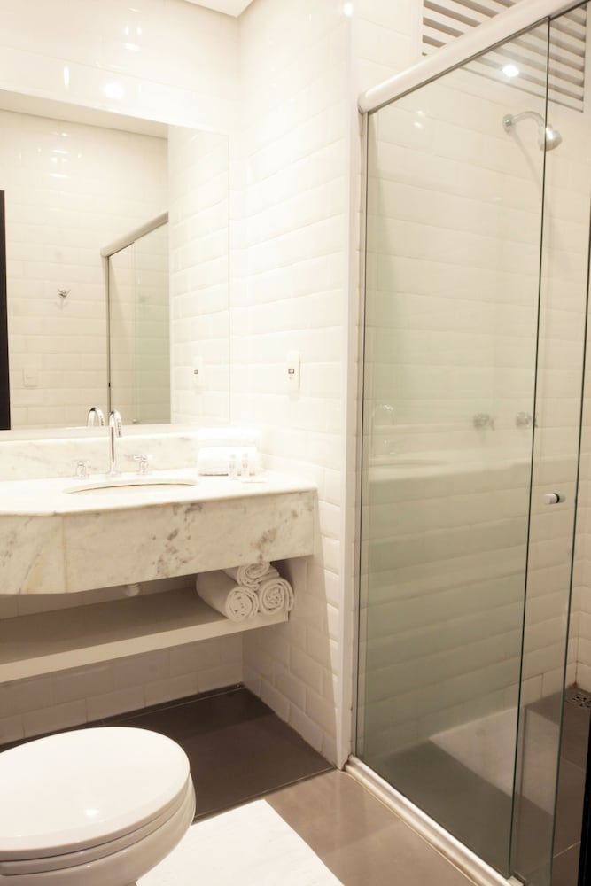 B And B Hotels Sao Jose Dos Campos 43/47