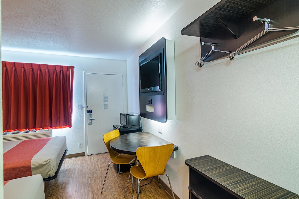 Motel6 Ardmore, OK 35/54