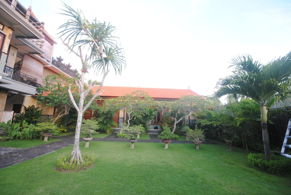 Hotel Arsa Santhi Nusa Penida 45/50