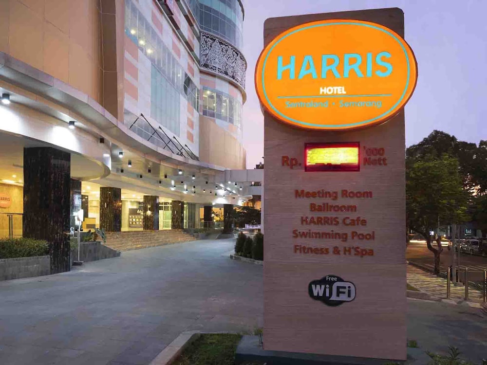 Harris Sentraland Semarang 1/35