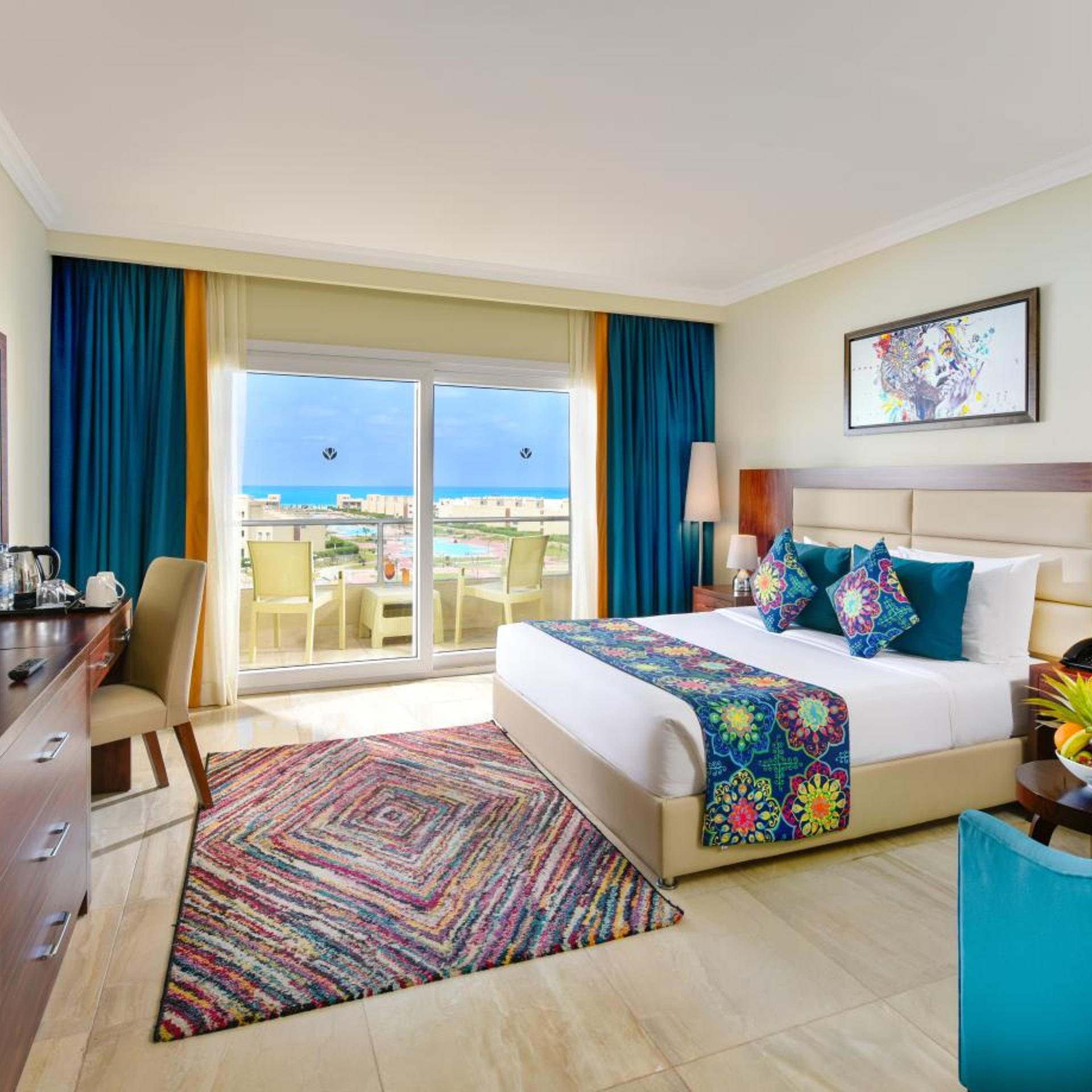 Deluxe, Pool and Sea View