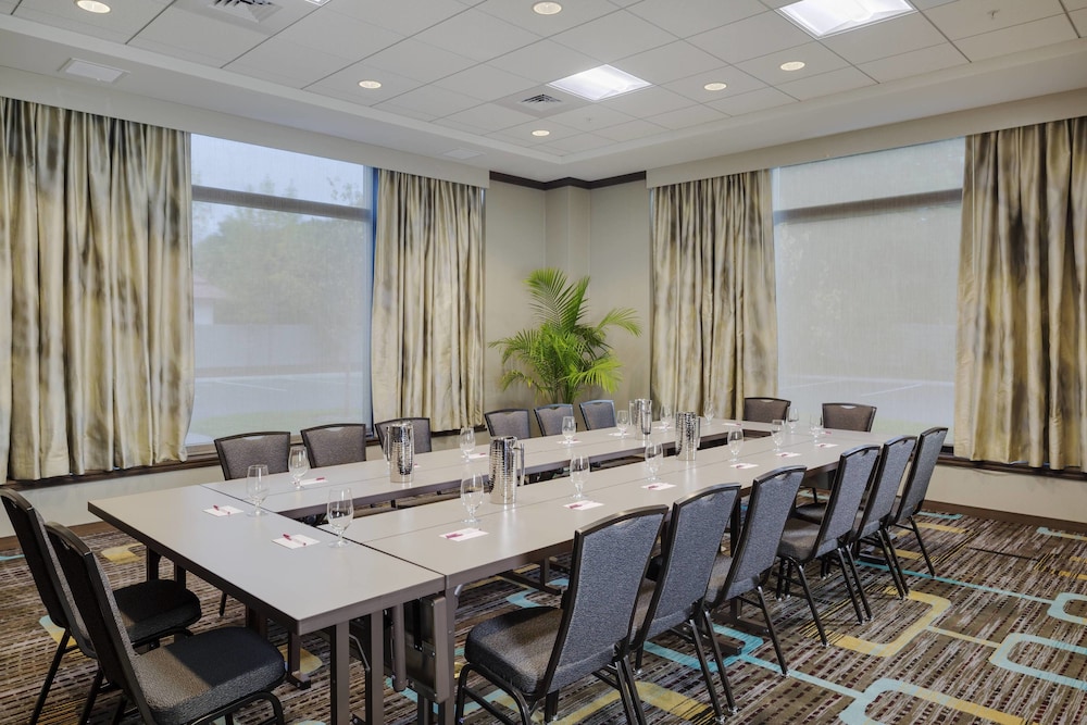 Residence Inn by Marriott Bangor 31/35