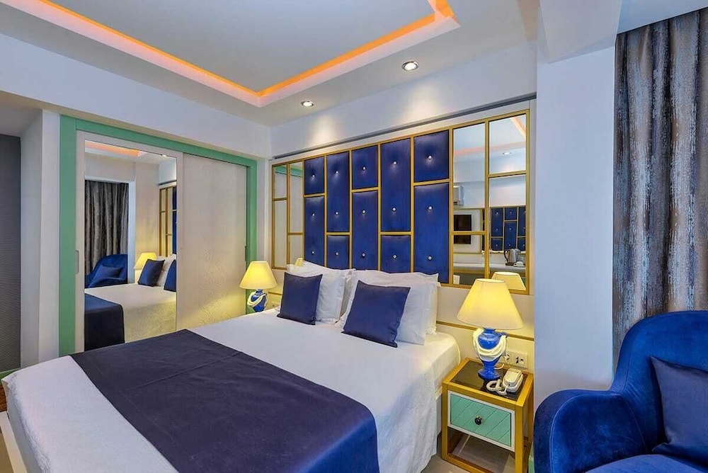 Sea View Hotel 27/50