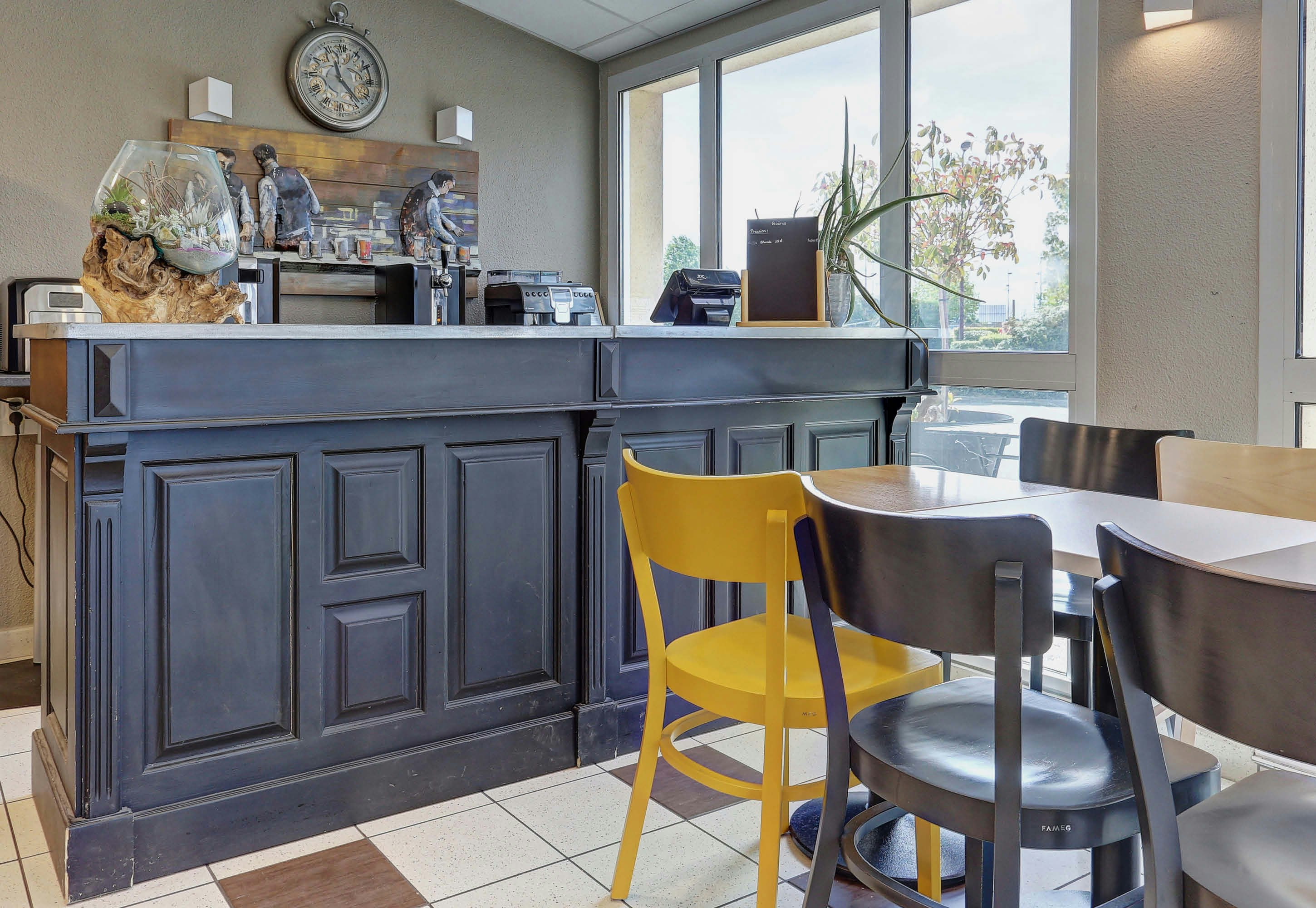 B&B Hotel Chalons En Champagne 14/19