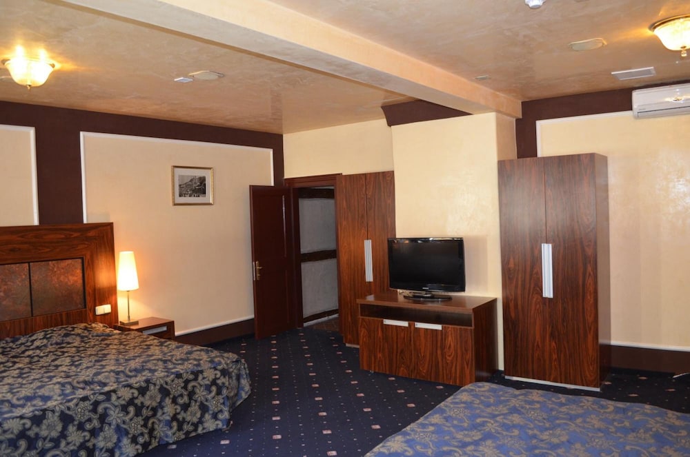 Hotel Petr 54/64