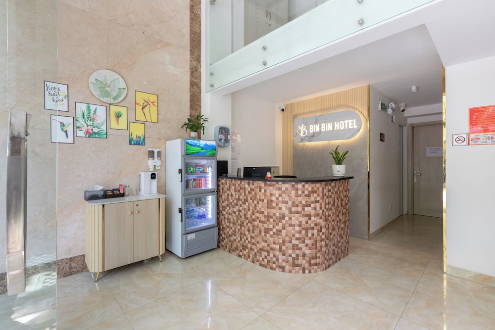 Bin Bin Hotel 3 12/50