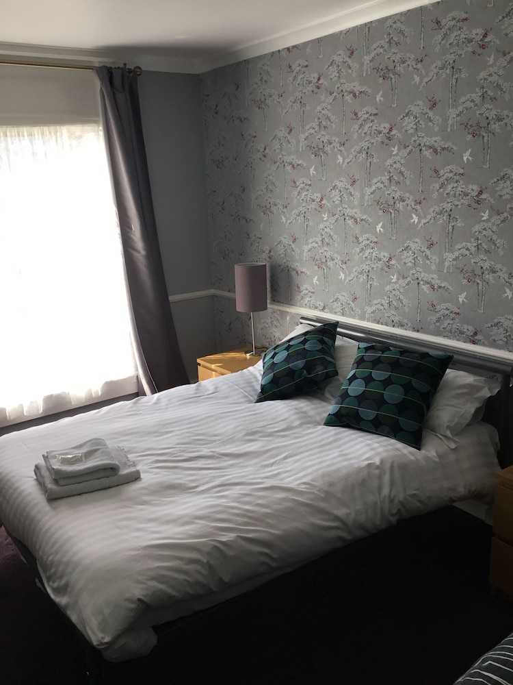 Northumberland Hotel 26/72