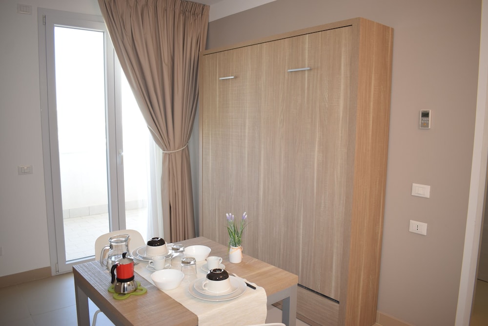 Travini Hotel Residence 35/50