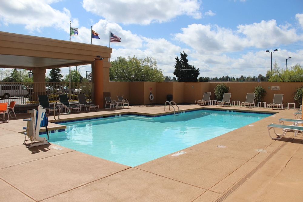 HOLIDAY INN EXPRESS FLAGSTAFF 5/63