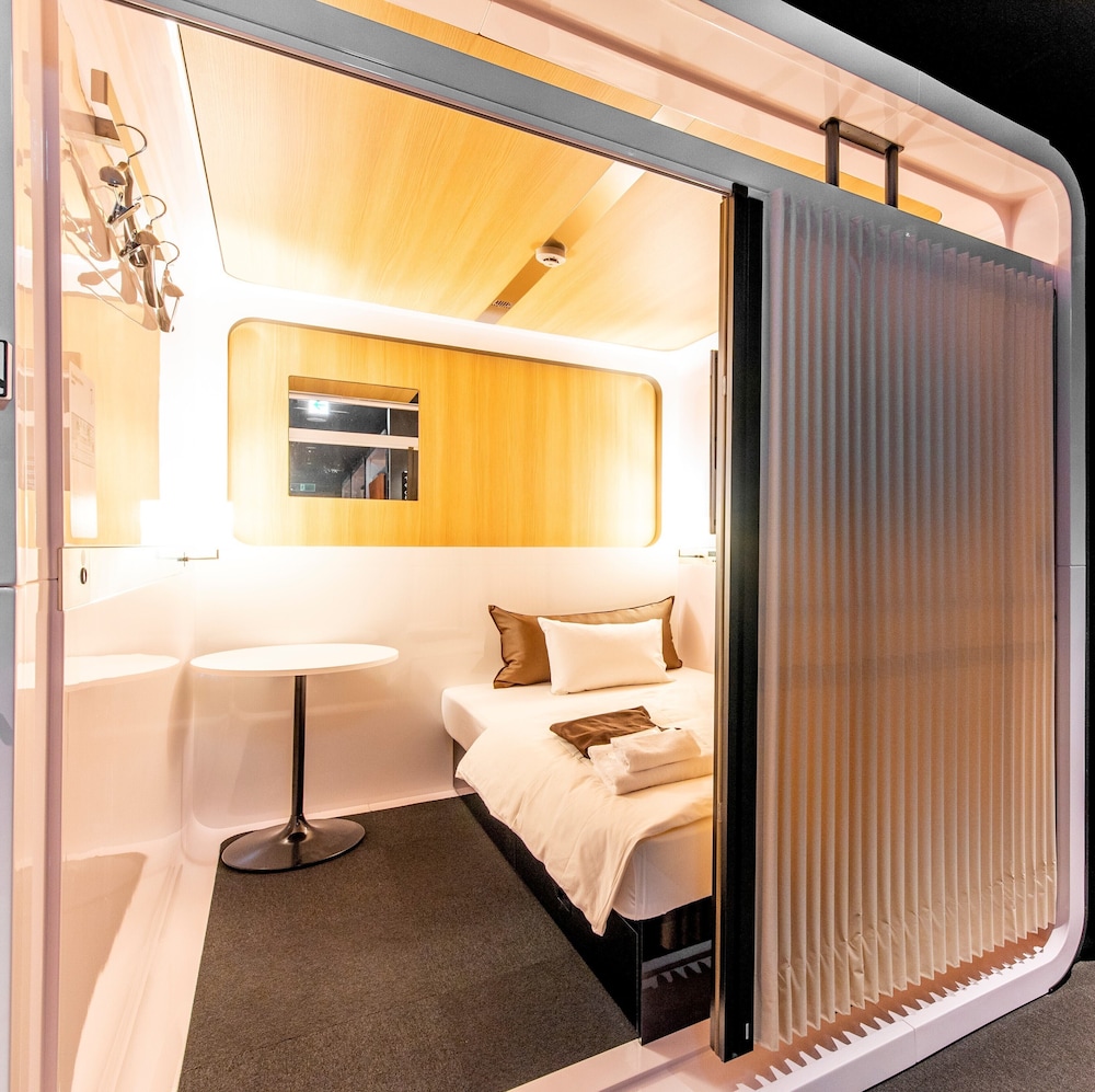 Torifito Hotel Pod Kanazawa Hyakumangoku Dori 7/37