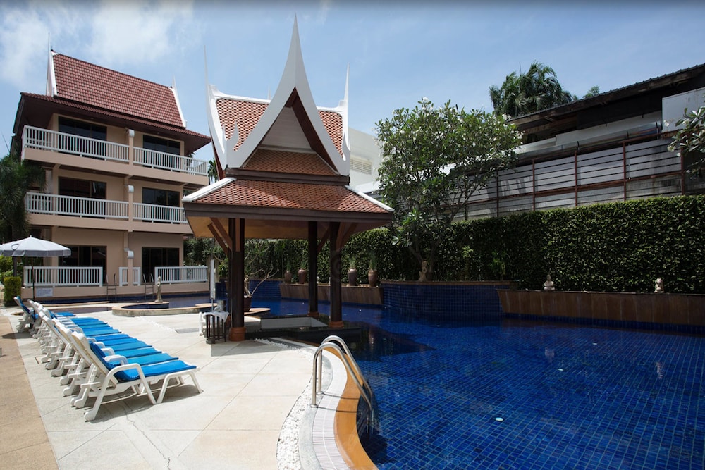 KATA POOLSIDE RESORT 64/67