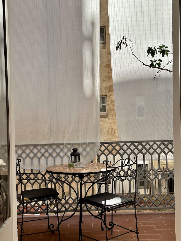 BARCELONA CENTER INN 40/50