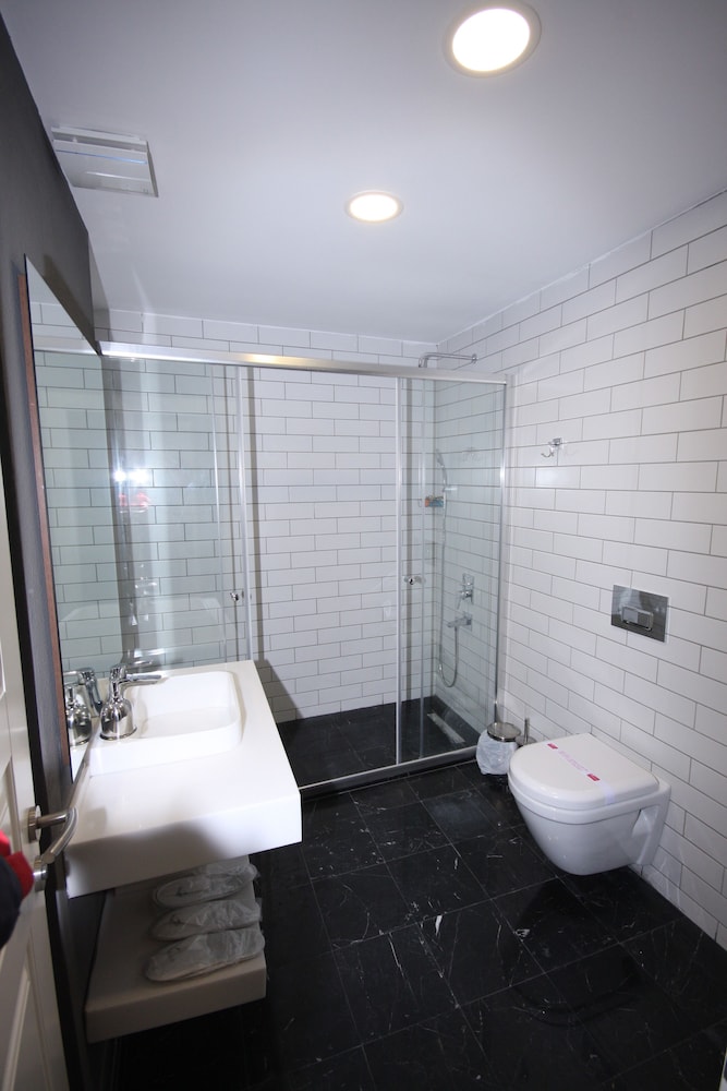 Vita Suites Karakoy 60/66