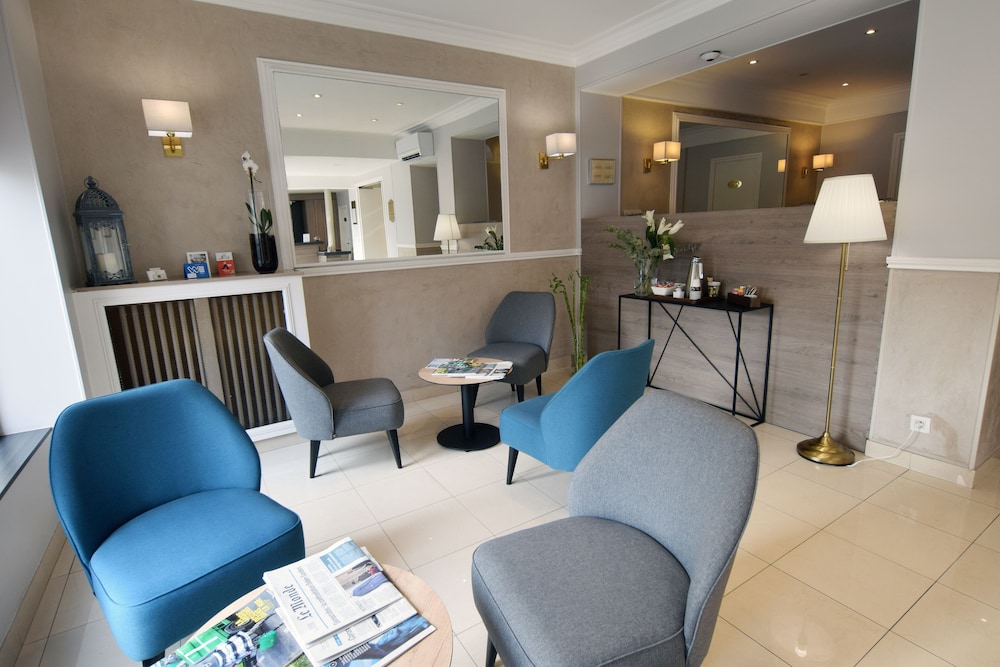 Hotel Alyss Saphir Cambronne Eiffel 39/49