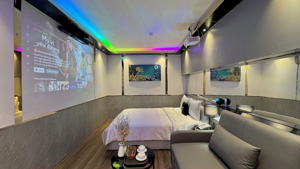 Moc Huong Hotel 36/49