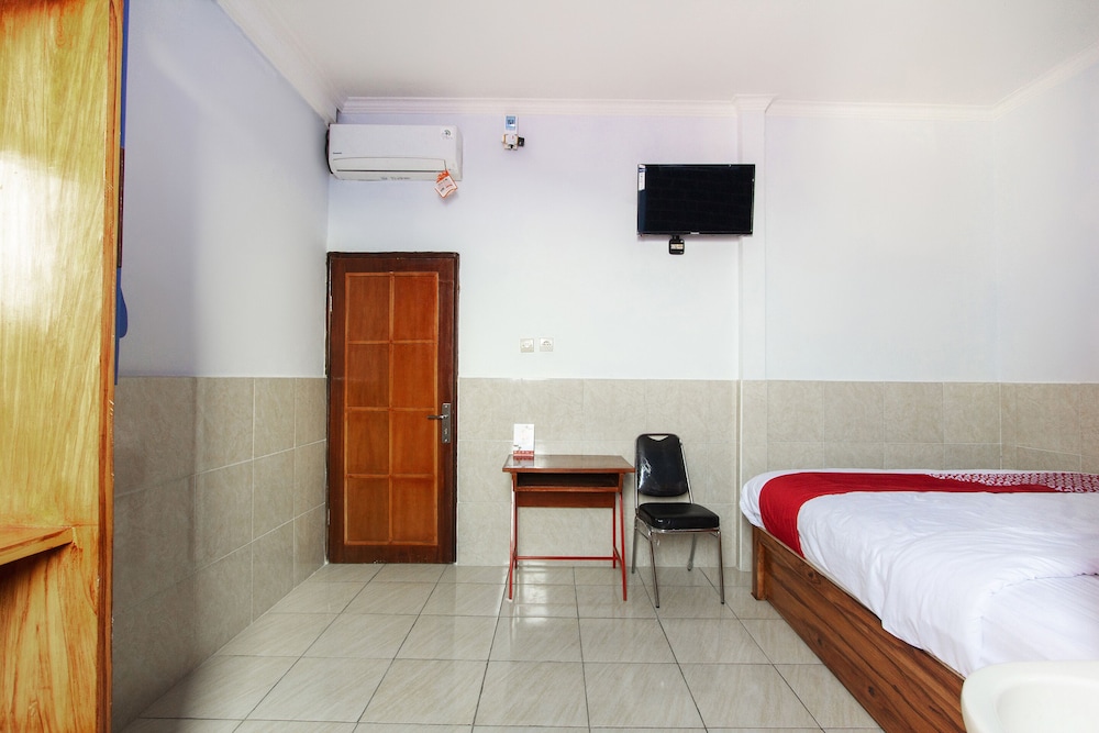 OYO 3720 Homestay Gayatri Janti 11/27