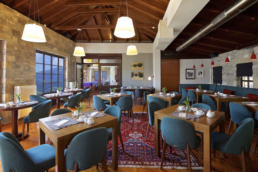 Aristi Mountain Resort Hotel And Spa 50/69