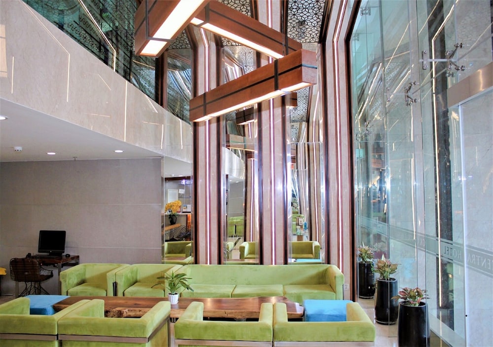 GK Central Hotel 56/80
