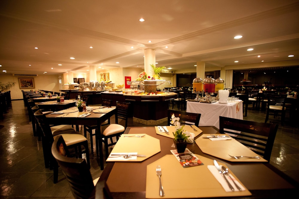 Rafain Centro Hotel 43/65