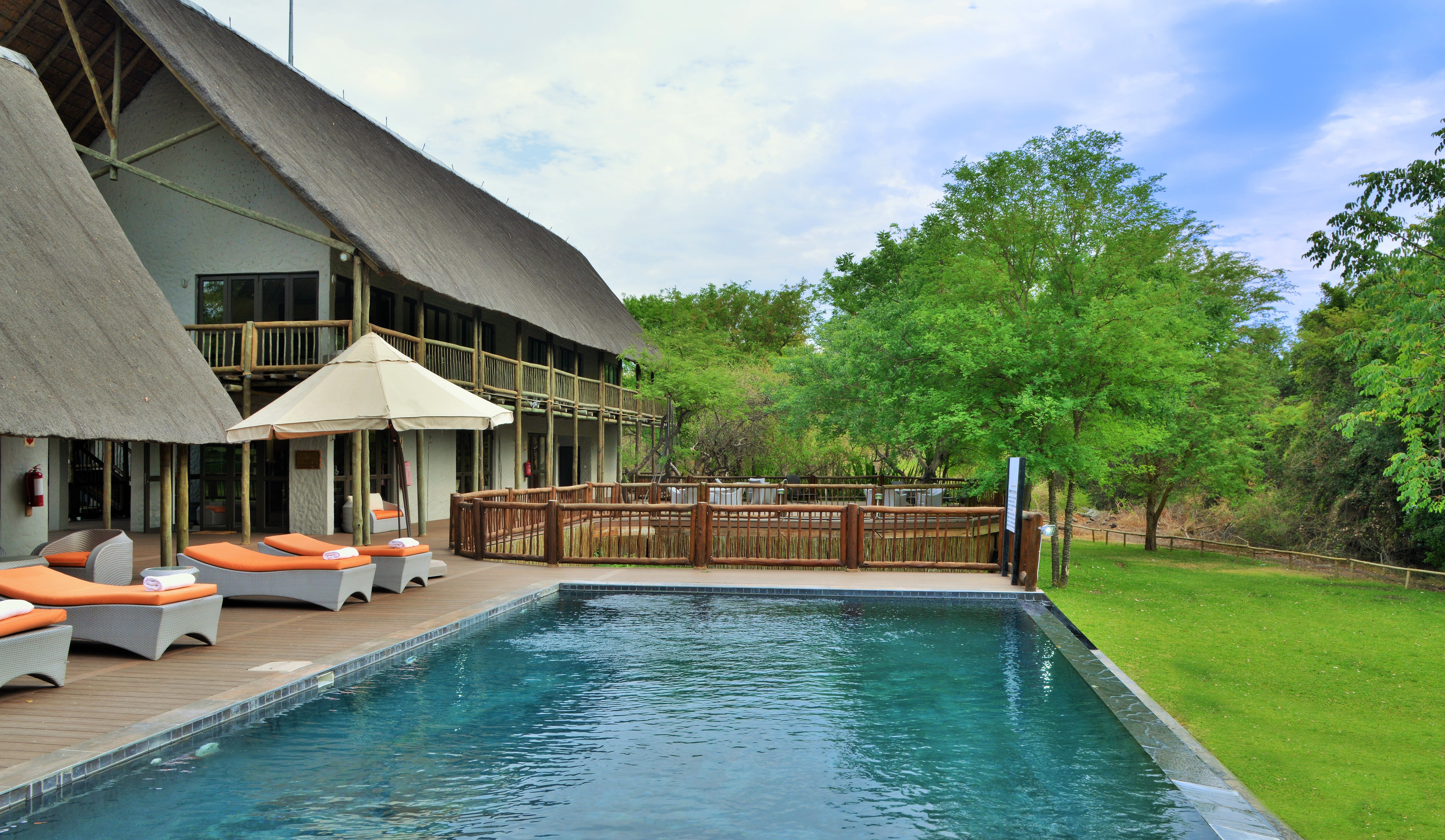 Cresta Mowana Safari Resort Spa 58/62