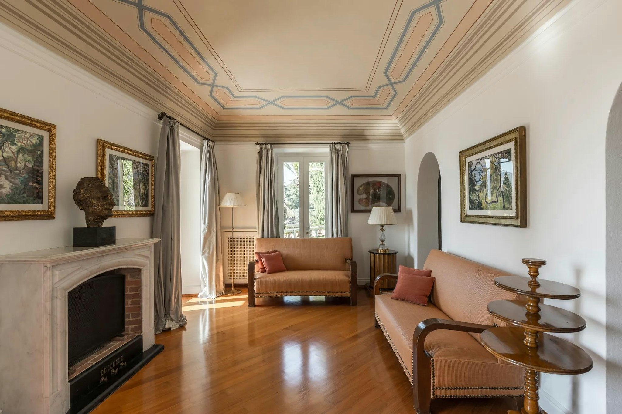 VILLA DELLA PERGOLA 50/83