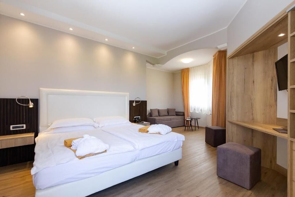 Hotel Terme Leonardo 9/42