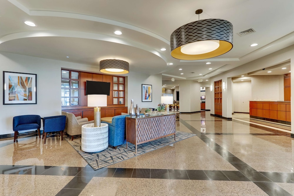 Drury Inn and Suites Sikeston 3/50
