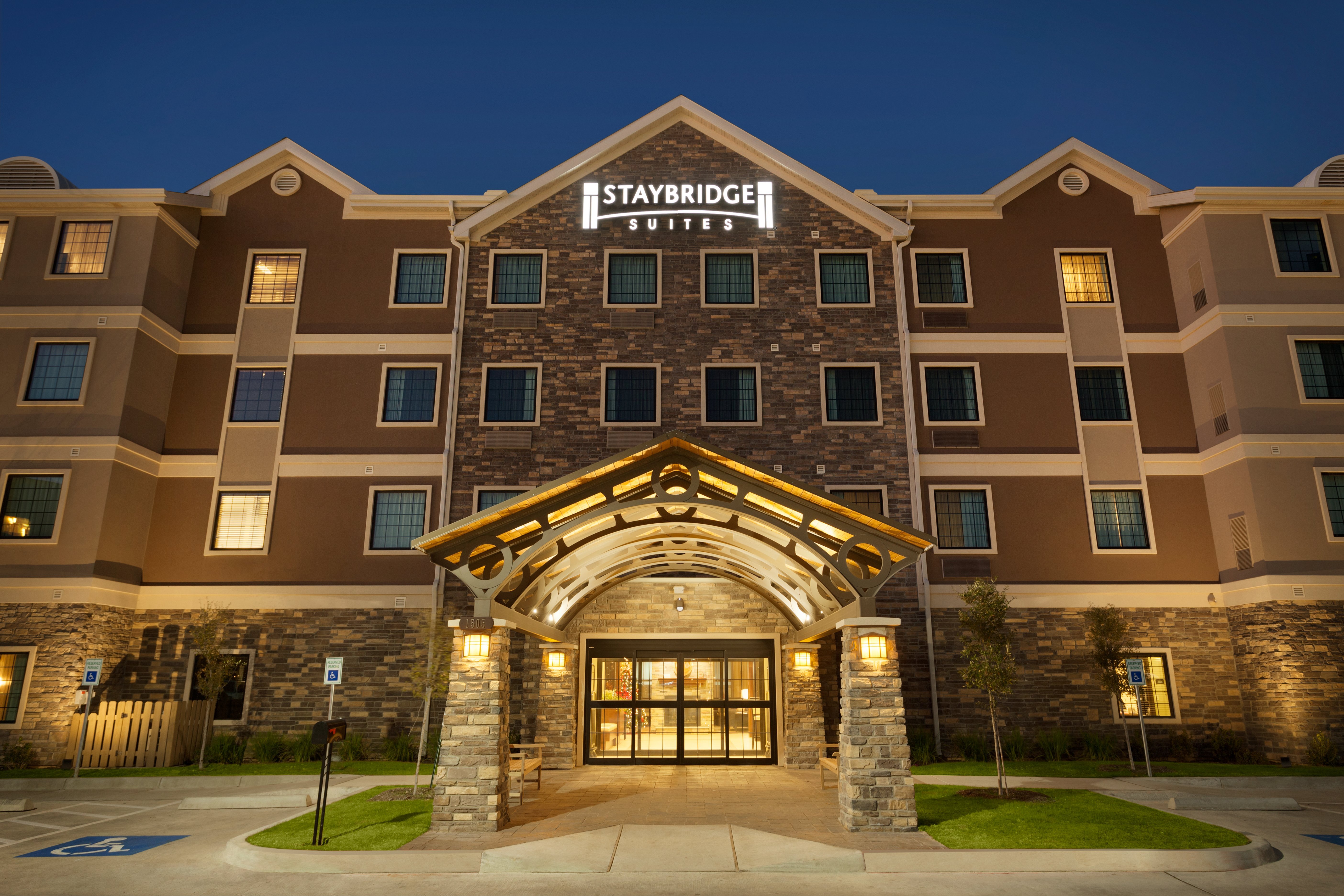 Staybridge Suites MIDLAND 8/49