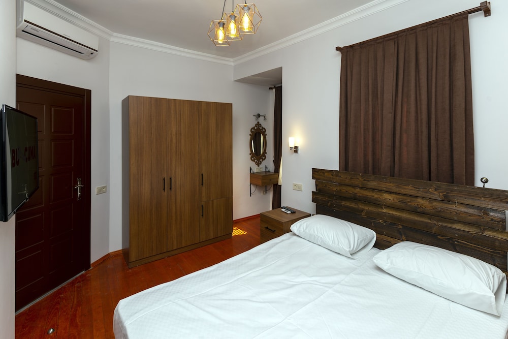 Pera Boutique Hotel 15/29