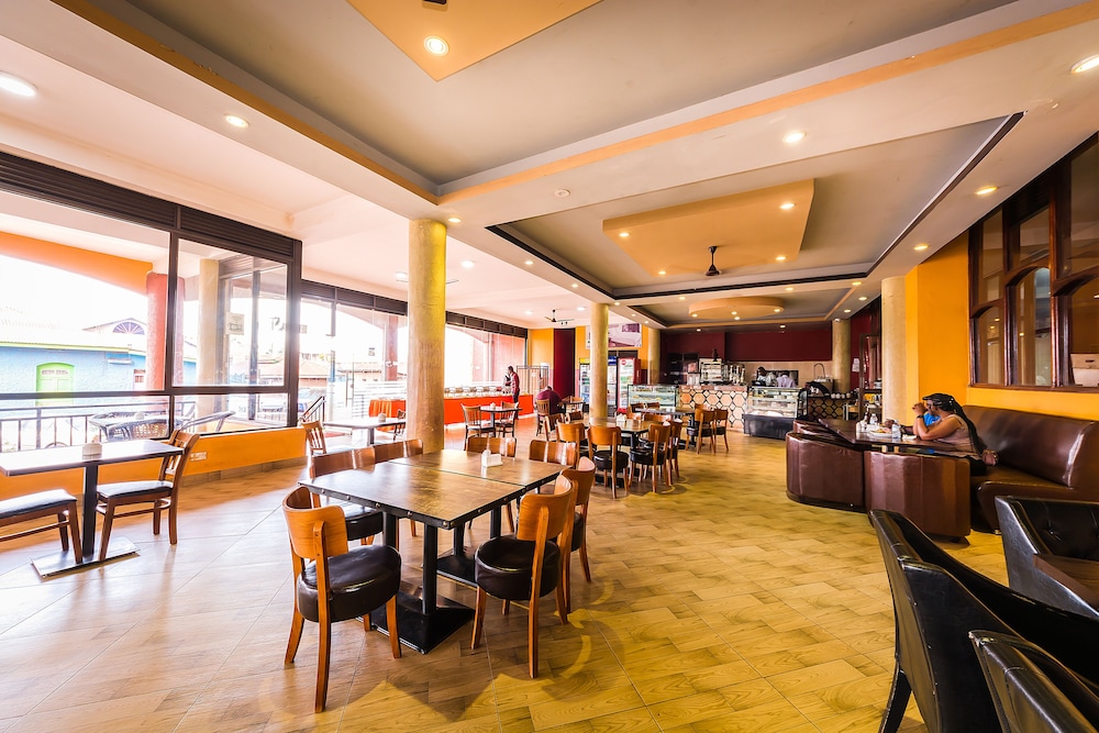 Igar Plaza Hotel 35/42