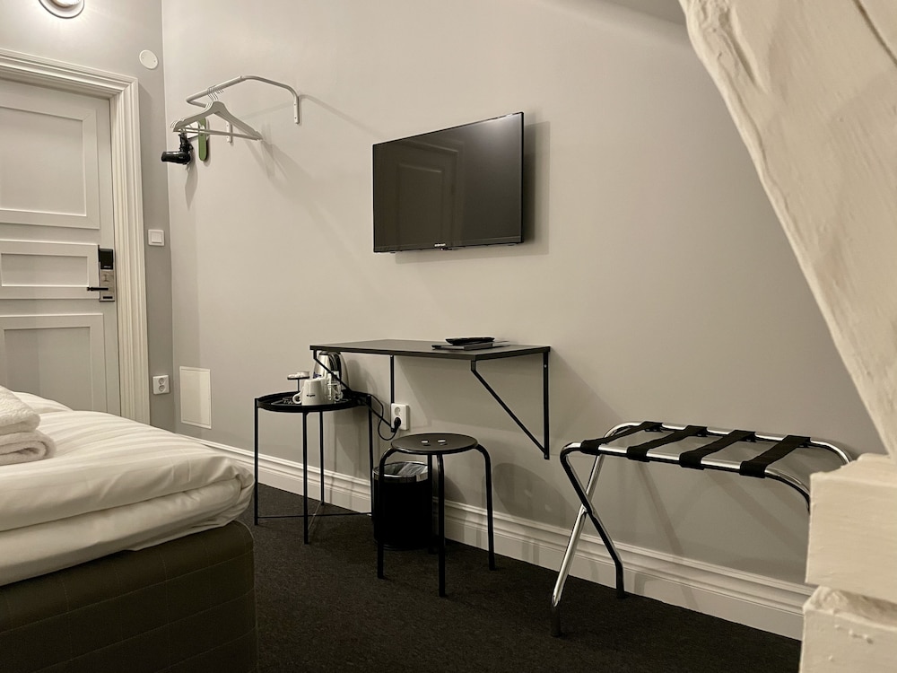 Unique Hotel Jungfrugatan 24/70