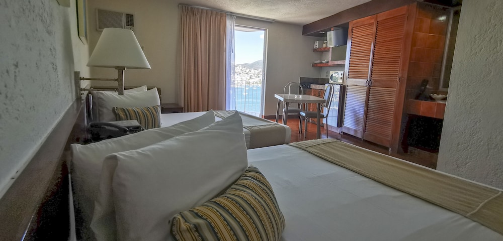 Alba Suites Acapulco 29/59