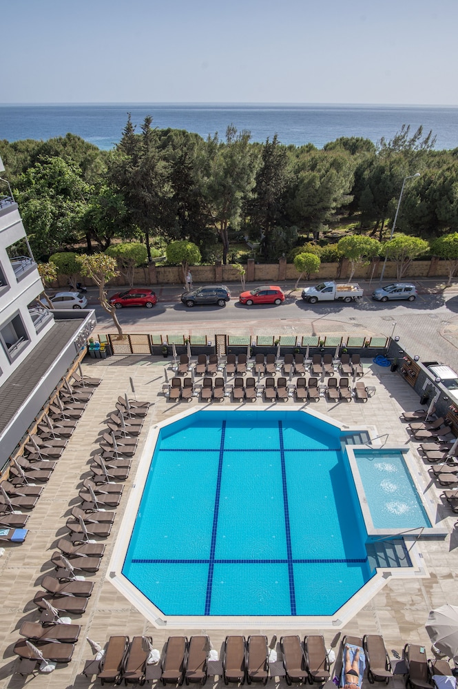 Riviera Zen Hotel - Adult Only 40/68