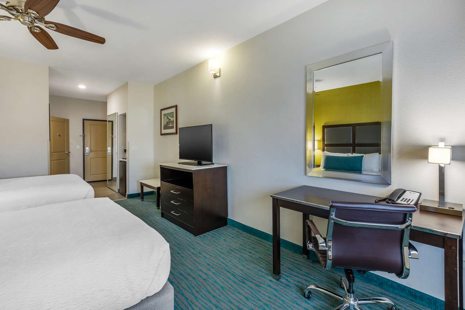 Best Western Plus Taft Inn 18/41