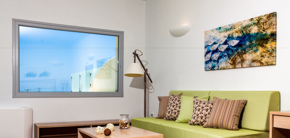 Aliter Suites 51/73
