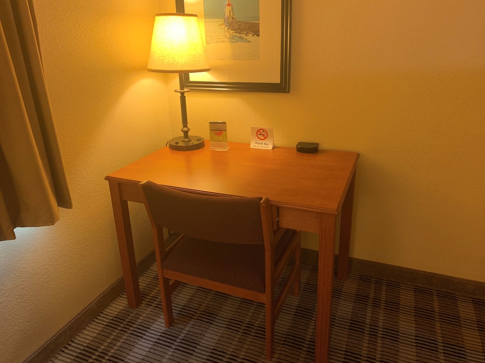 Americinn By Wyndham Wetmore Munising 14/26