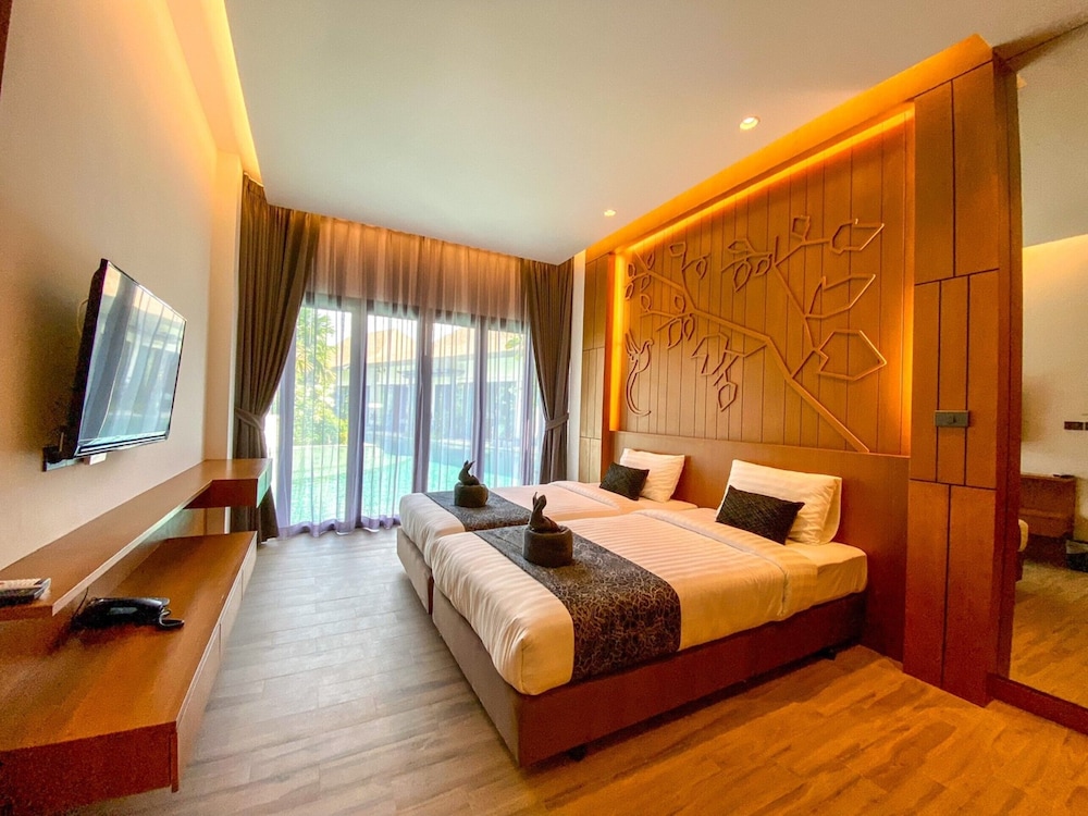 TAJH Pool Villas 9/50