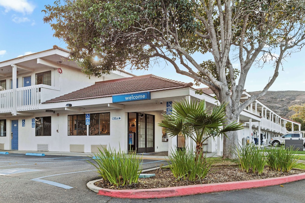Motel6 San Luis Obispo, CA - South in SAN LUIS OBISPO - CA