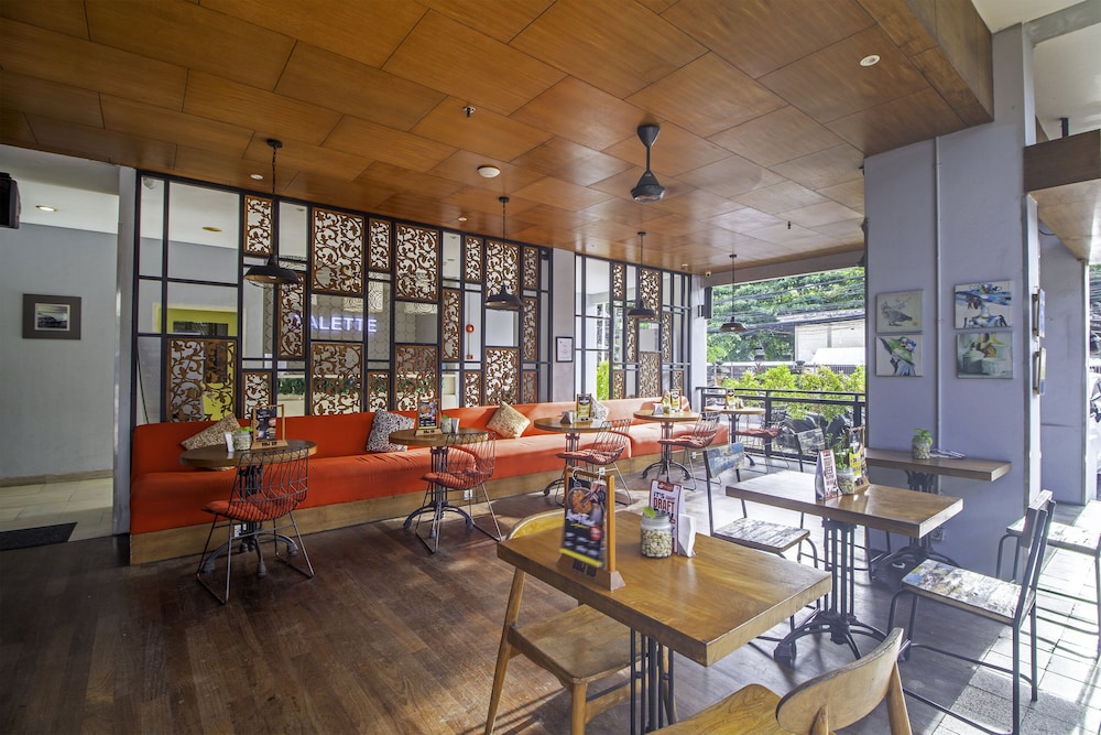 Palette Legian Beach 29/50