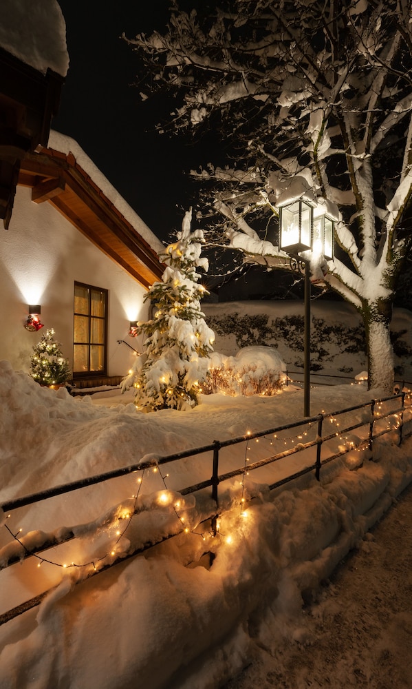 Hotel Hachinger Hof 42/50