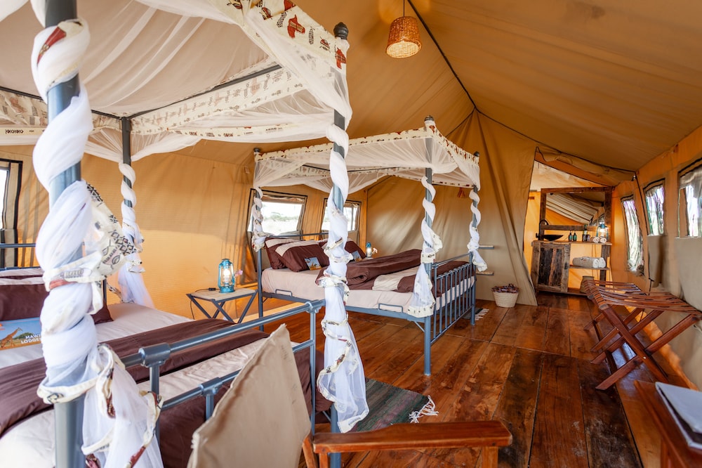 Mawe Luxury Tented Camp 37/50
