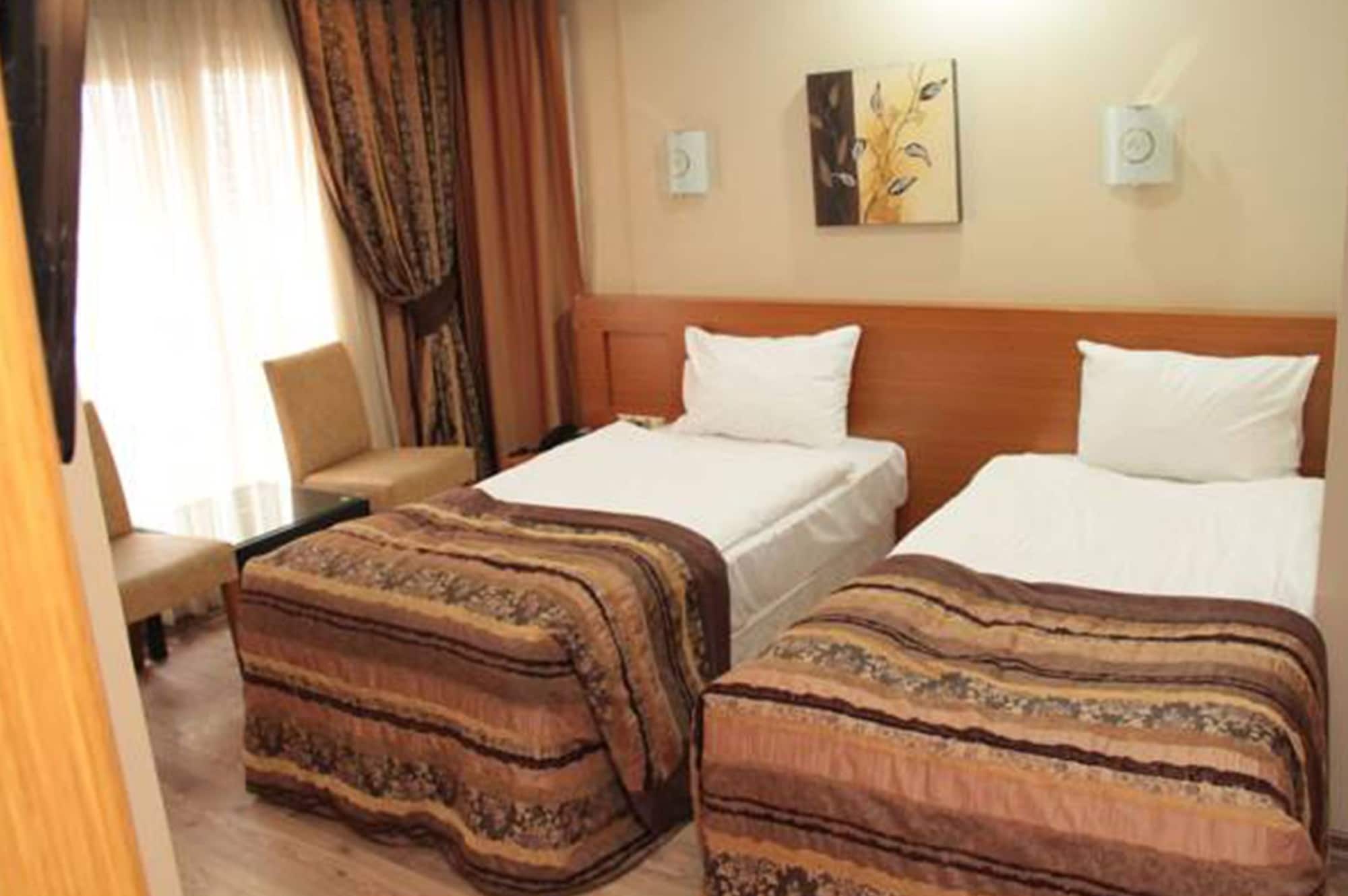 STANDARD, TWIN BEDS
